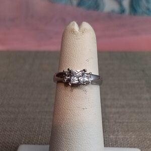 Avon Silver Tone Faux Diamond Toe Ring Size 4